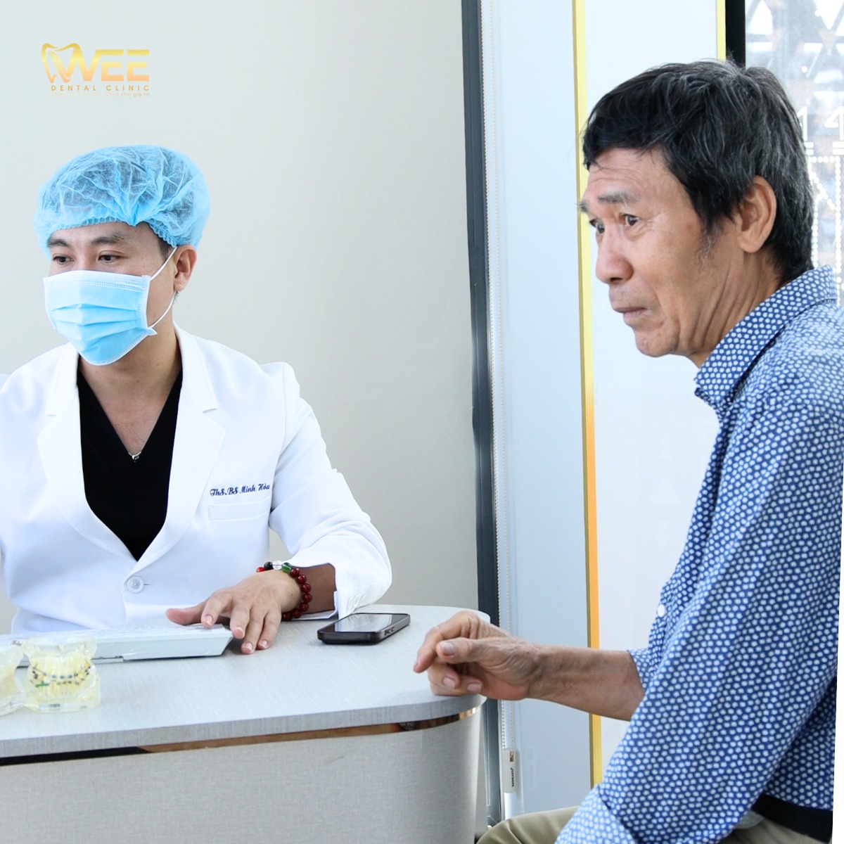 đội ngũ bác sĩ nha khoa WEE